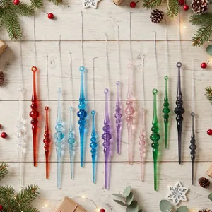 Set mit 12 bunten Acryl-Eiszapfen-Anhängern für die Weihnachtsbaumdekoration im Landhausstil