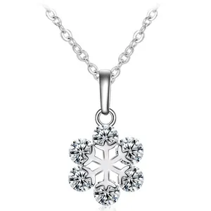 Exquisite Schneeflocke Zirkonia Anhänger Halskette Für Damen Kupfer Galvanisierte Funkelnde Kristall Winter Schmuck Geschenk