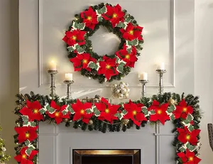 Festliche 2m 20-LED Weihnachtsgirlande mit Weihnachtsstern und roten Beeren.