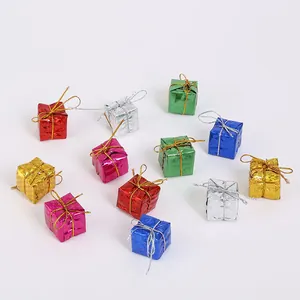 Weihnachten Laser Bunte Geschenkbox Hängende Ornamente Weihnachtsbaum Dekorative Mini-Geschenkbox Festliche Feiertags-Party-Zuhause-Dekor
