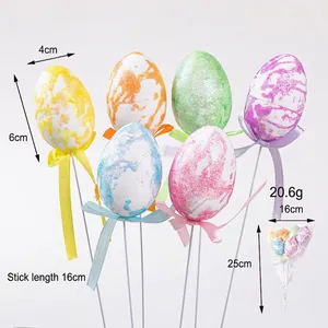 Vista dettagliata delle dimensioni degli stecchi di uova di Pasqua in schiuma color