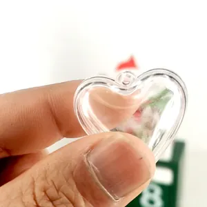 High transparency heart-shaped plastic ornament ball for Christmas and wedding candy favors.