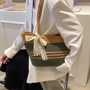 Gewebte Baumwoll-Schultertasche mit Spitzenbogen für Strand und Urlaub