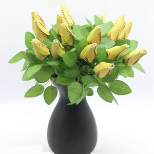 Fleur Artificielle de Baseball en Cuir PU Rétro Créative Rose de Softball Jaune Blanc pour Décoration Sportive Maison Cadeau
