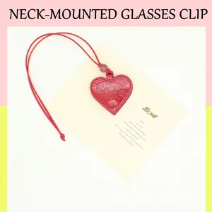 Minimalist Heart Shaped Synthetic Leather Magnetic Glasses Clip Pendant With Lanyard Neck Strap For Women Eyewear Storage Accessory