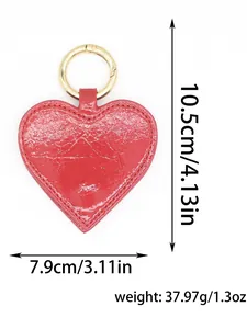 Red heart PU magnetic hat clip detail with 10.5cm height, 7.9cm width and 37.97g weight info