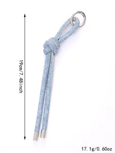 Dettaglio che mostra dimensioni e peso di questo portachiavi in corda di jeans intrecciata
