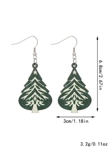 Detailansicht grüner Weihnachtsbaum-Ohrringe aus Holz mit Maßangaben und Gewicht