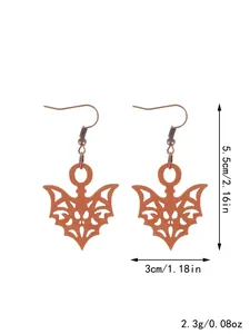 Detailed dimensions and weight of wooden bat wing Halloween hook earrings