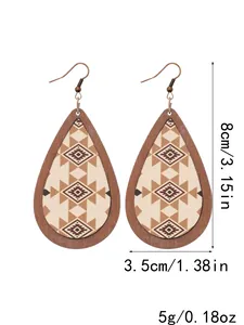 Detailansicht der Western Boho Ohrringe mit Größenangaben in Zentimetern und Zoll.