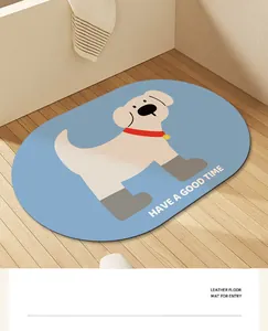Dettaglio tappeto bagno ovale blu con simpatico cane e scritte in inglese