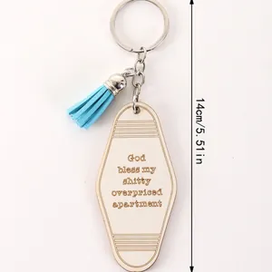 Porte-clés motel en bois gravé avec pompon bleu et citation drôle, longueur 14 cm