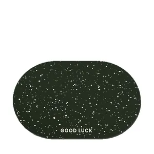 Tappetino da bagno assorbente in diatomite con base antiscivolo e motivo Good Luck