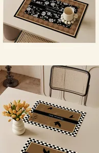 Wasserdichte Platzsets aus Leder im französischen Vintage-Stil mit Blumenmotiven