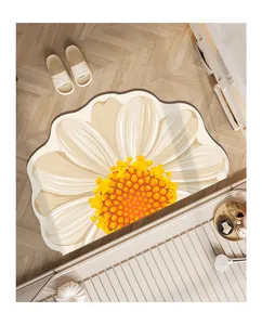 Gänseblümchen Badezimmermatte im Cream-Stil auf Fischgrät-Holzboden im Badambiente.