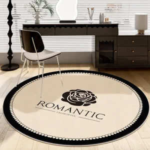 Élégant tapis rond en velours bouclé avec un motif de rose romantique pour chambre