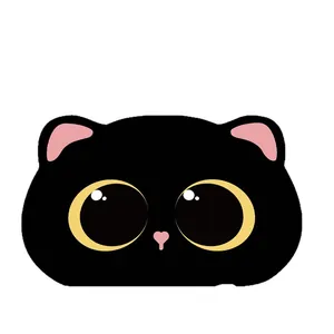 Süße Badematte aus Diatomeenerde in Form eines schwarzen Katzenkopfes mit Augen