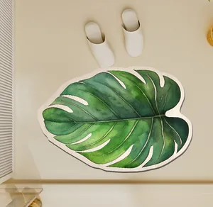 Vue détaillée du tapis de bain antidérapant en boue de diatomée en forme de feuille