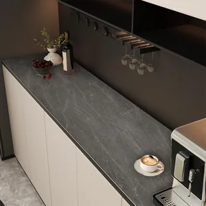 Tapis de table en cuir imperméable avec texture marbre pour protéger les meubles