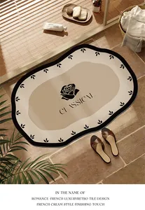Tapis de bain absorbant style crème français élégant avec motif de rose.