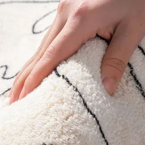 Alfombra suave de tulipán en imitación de cachemira con textura gruesa para el dormitorio