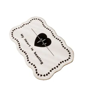 Tapis de bain doux en imitation cachemire avec motif cœur et imprimé My Heart is beating