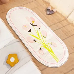 Ovaler Nachttischteppich mit Tulpenmotiv und Zitaten für gemütliche Schlafzimmer Deko