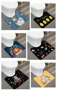 Selezione di tappetini per WC a forma di U con vari simpatici disegni di animali