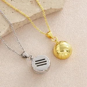 Magnifiques colliers avec pendentif volleyball plaqué or et argent pour les sportifs