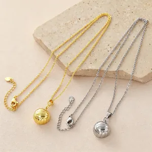 Colliers avec pendentif volleyball 3D exquis en plaqué or et argent pour sportifs