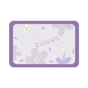 Rechthoekige paarse bloemen absorberende mat voor aanrecht met sweet letterontwerp