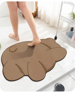 Weiche saugfähige braune Cartoon-Bär Antirutschmatte für den weißen Badezimmerboden