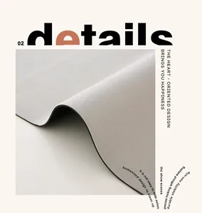 Gedetailleerd detail van diatomiet badmat met antislip rand en textuur voor snelle droging