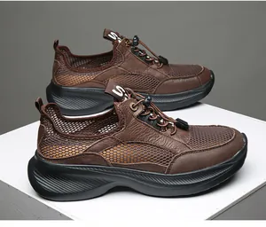 Seitenprofil brauner, atmungsaktiver Herren-Walkingschuhe mit Mesh und Kordelzug