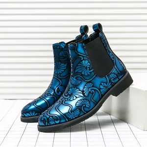 Herren Chelsea-Boots in Metallic-Blau mit schwarzen Vintage-Blumenmustern für Stil