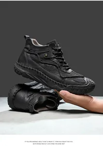 Schwarze, hohe Herren-Arbeitsstiefel mit warmem Futter und Ziernähten