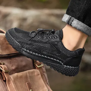 Atmungsaktive schwarze Mesh-Outdoor-Wanderschuhe für Herren mit rutschfester Gummisohle