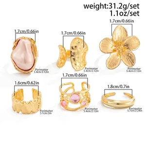 Detail showing size measurements and weight for each item in the 6-piece gold boho ring set.