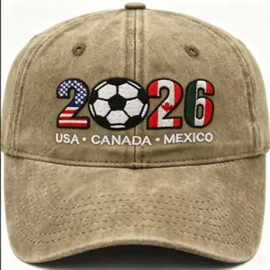 Nahaufnahme der 2026 USA Kanada Mexiko Stickerei auf Vintage gewaschener Baumwoll-Basecap