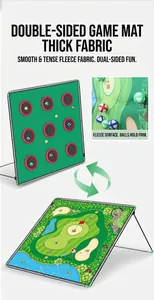 Doppelseitige Golf-Chipping-Matte mit stabilem Ständer und Zielen für das Training.