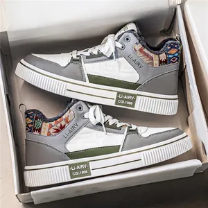 Sneakers Alte da Uomo Inverno Foderate in Pile Calde Scarpe da Skate in Pelle Blocchi di Colore Motivo Etnico Stringate Casual