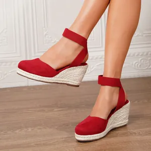 Sandalias de cuña de lona roja para verano con punta redonda y tacón de esparto trenzado