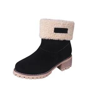 Stivali da neve neri al polpaccio da donna con tacco largo e risvolto in pile beige