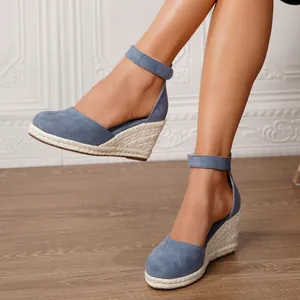 Sandalias alpargatas con cuña de lona azul para mujer con correas para las vacaciones