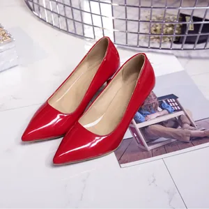Elegant red pointed-toe high heels with 6cm stiletto heel for formal and work wear.