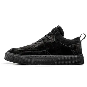 All black mens suede casual sneakers Harajuku style low-top board shoes for spring wear