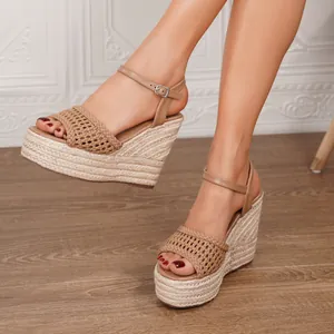 Sandalias de cuña tipo alpargata para mujer con tiras trenzadas y suela de plataforma