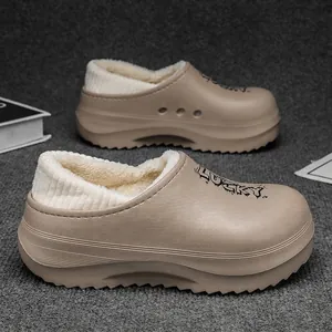 Warm fleece-lined winter clogs with thick platform sole and Lucky print design