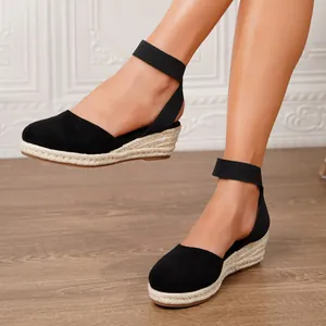 Sandalias de cuña tipo alpargata negras para mujer con punta redonda