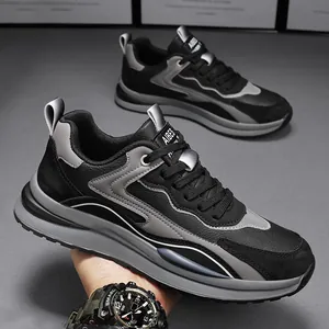 Sneakers da Uomo in Pelle Microfibra Suola Spessa Rialzo Altezza Scarpe Dad Moda Antiscivolo Corsa Scarpe Sportive Casual per Uomo Calzature Eleganti